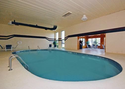 Econo Hotel